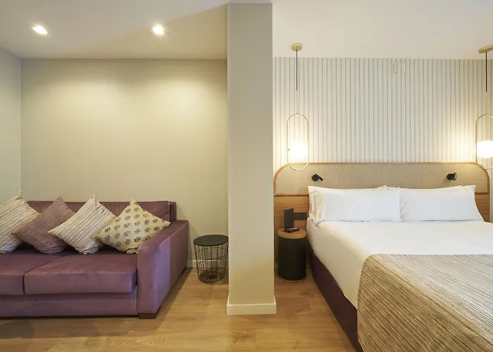 מלון Catalonia Diagonal Centro 4*