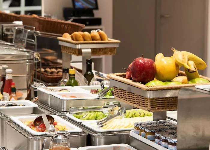 Catalonia Diagonal Centro Hotel 4*