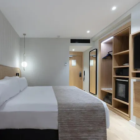 Otel Catalonia Diagonal Centro Barselona