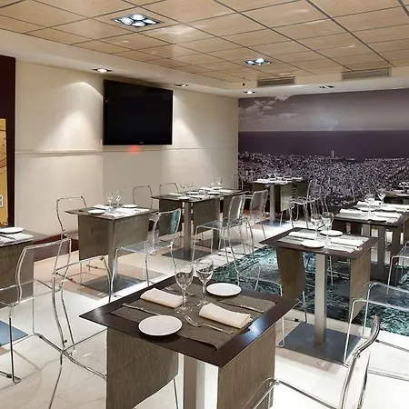 Otel Catalonia Diagonal Centro 4*