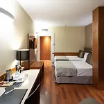 Catalonia Diagonal Centro 4*